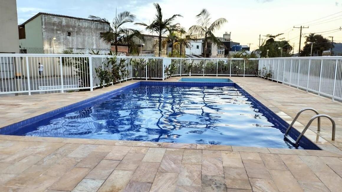 Apartamento Com Piscina Churrasqueira Em Ubatuba Apartment Bagian luar foto